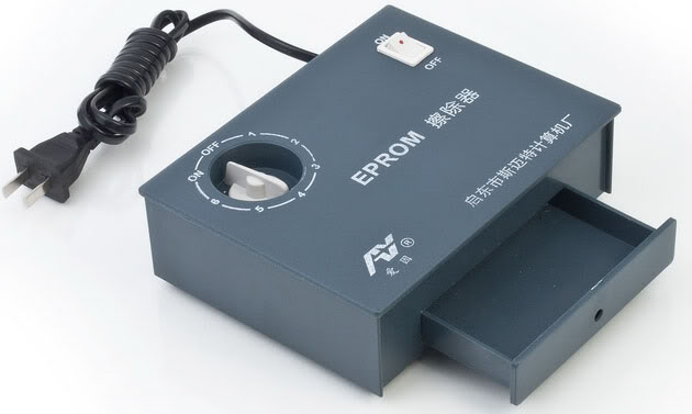 Figura 143 – Un borrador de EPROM
Figura 143 – Un borrador de EPROM