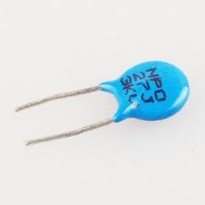 Capacitor NP0 y no NPO como marcado
Capacitor NP0 y no NPO como marcado